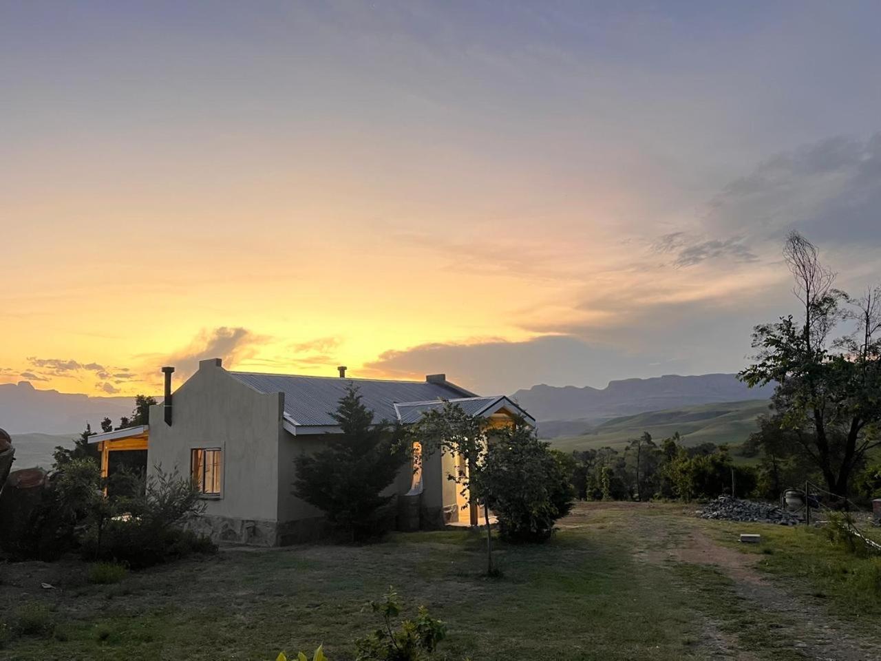 Berghouse And Cottages Langkloof Exteriör bild